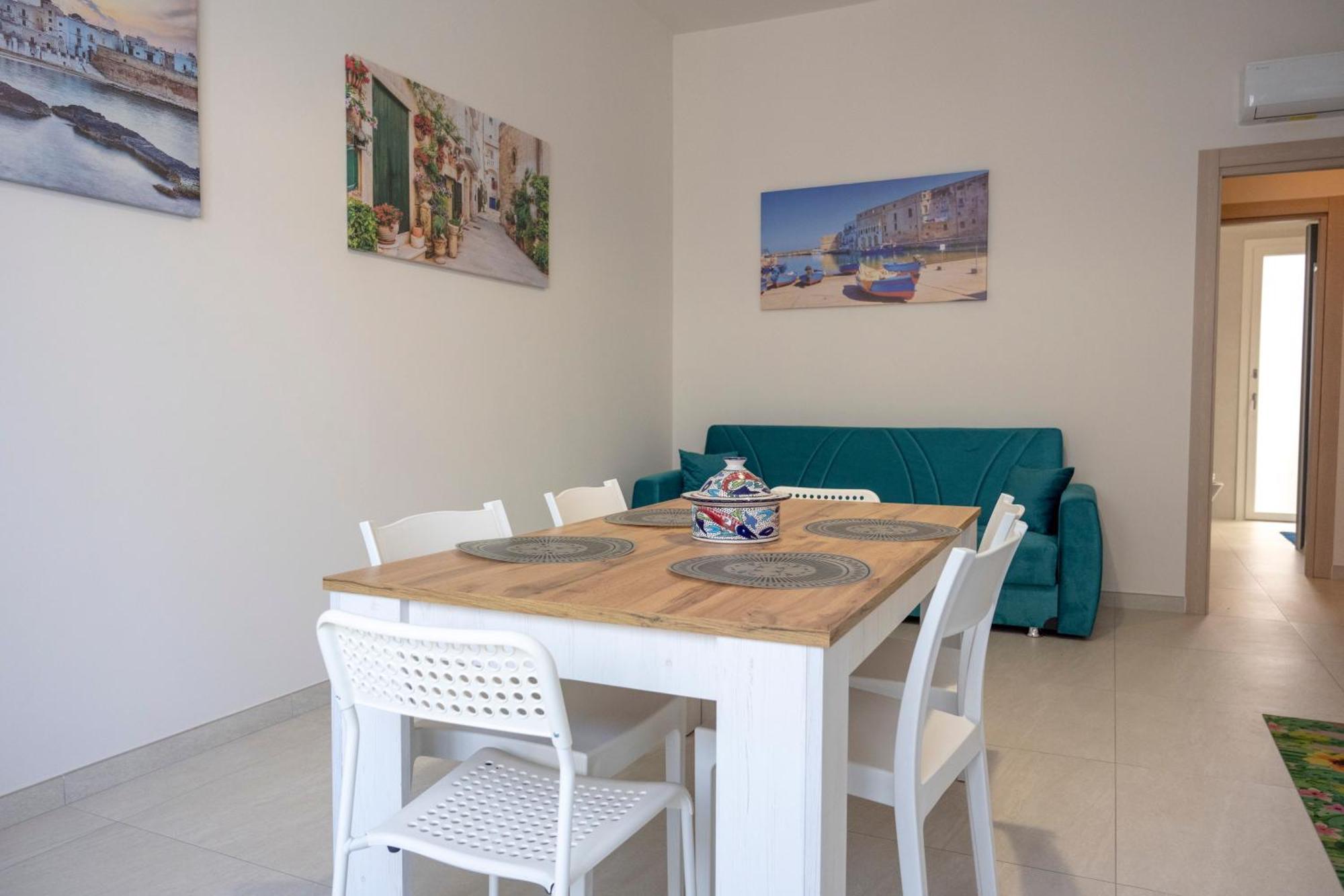Amare Near The Sea Apartment *